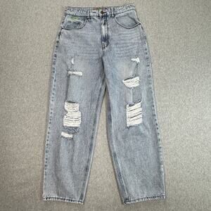 Empyre Jeans Tori Courtney Wash Skater Jeans WMNS 11 Light Wash Distressed Denim